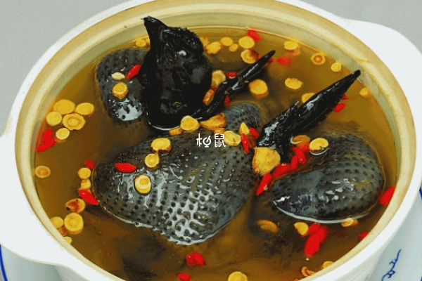 女性产后可以喝黄芪乌鸡汤