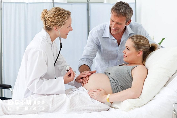 高齡產婦一般要查羊穿