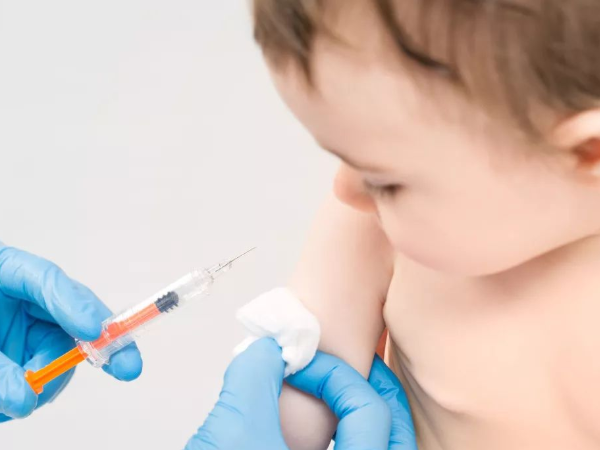 寶寶出生後就需要接種疫苗