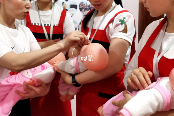 育兒嫂一定要掌握好教育知識