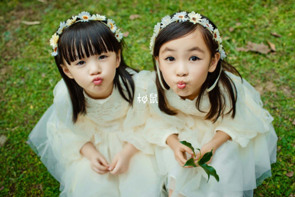 懷雙胞胎的女人應該是上天眷顧