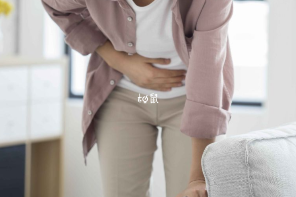 胚胎着床刺痛位置因人而异