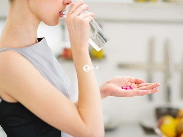 就水吞服易減少林卡爾的藥效