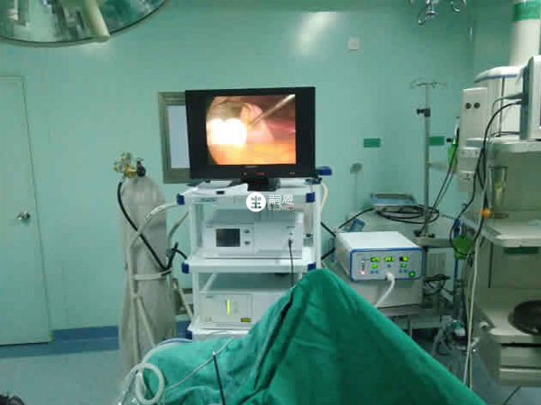 關菁醫生擅長宮腔鏡手術