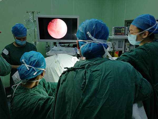 宮腔鏡是微創手術