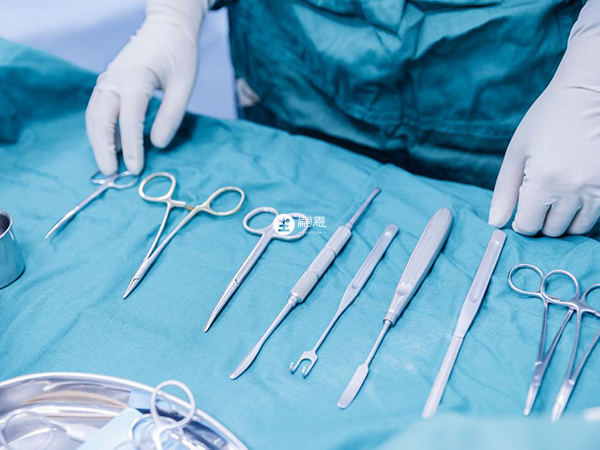 利用羊膜覆蓋人工穴道後無法性生活