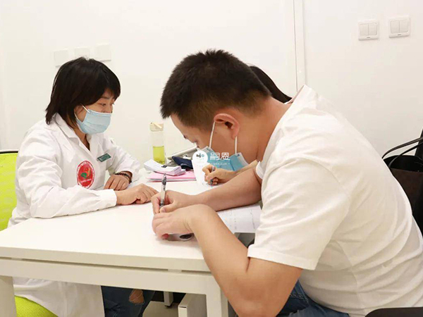 申請精子需要夫妻在知情同意書上簽字