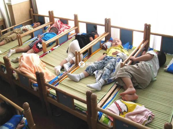 建議孩子滿3歲後再上幼兒園