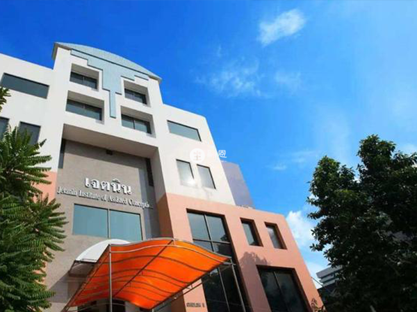 一定要實地考察月子中心