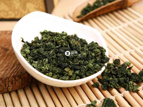 西洋參不能與茶同吃