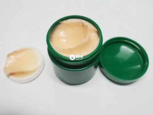 嬰兒溼疹可能是和遺傳過敏因素有關