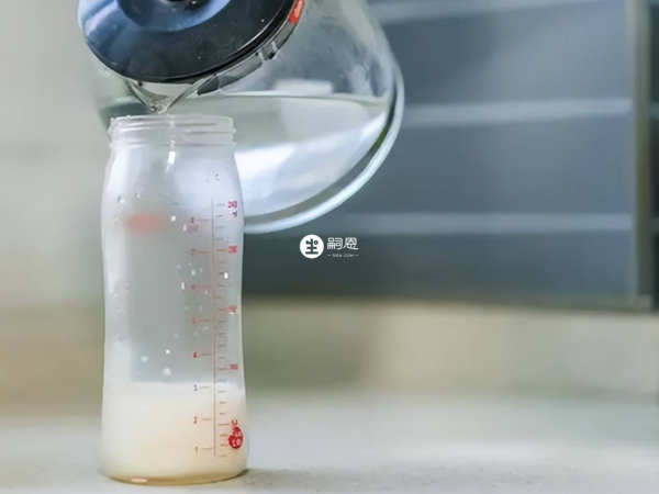 奶粉中有棕櫚油會導致便祕