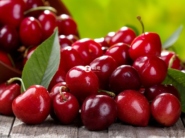 櫻桃可以通過補鐵達到補血的目的