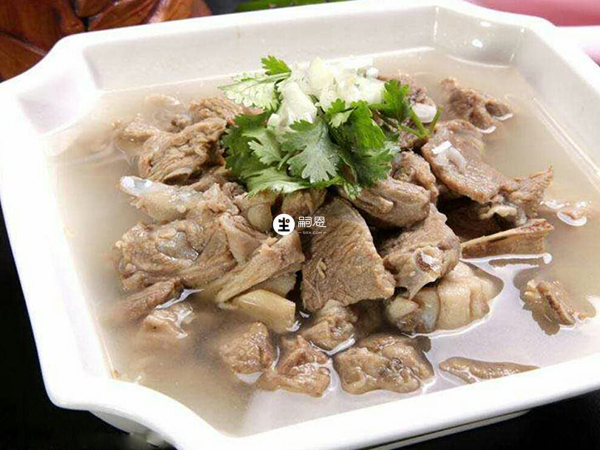 冬天喝子参百合瘦肉汤能够驱寒