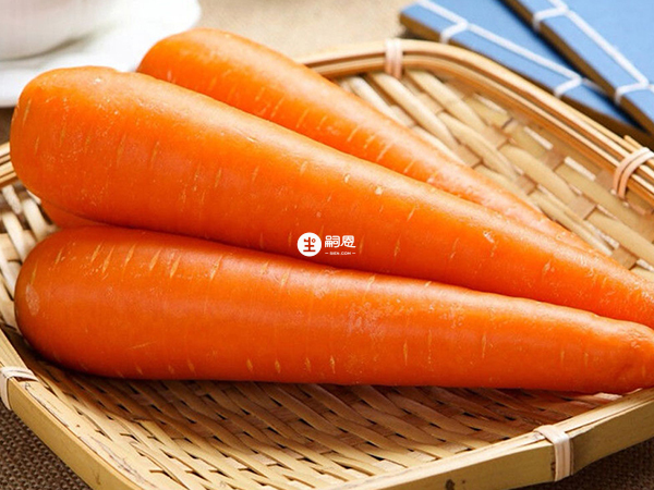 秋冬季孩子可以吃胡蘿蔔