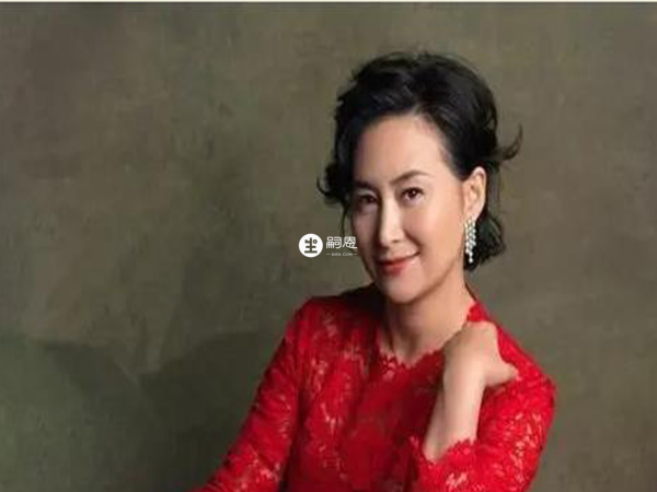 何超瓊事業心太強不願意生小孩