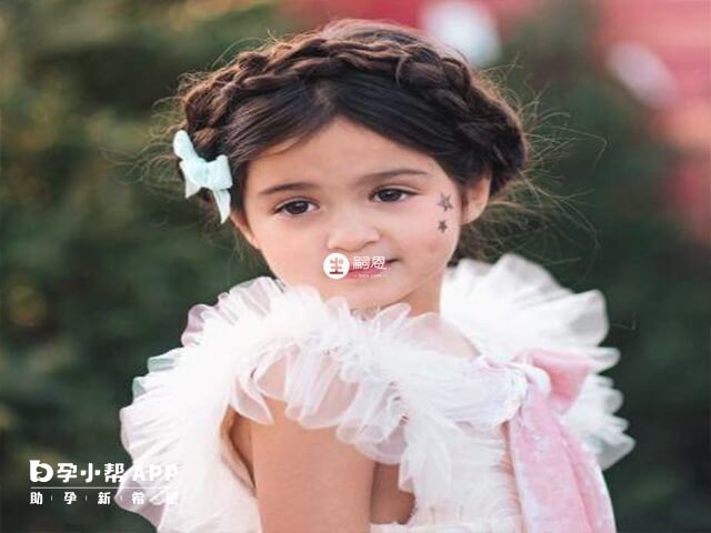 俄羅斯與中國混血女生好看