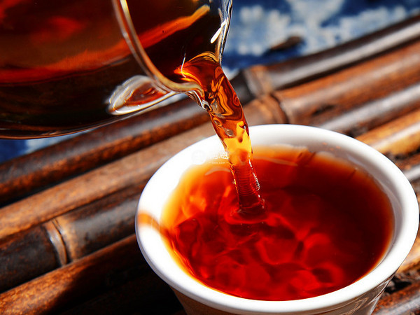 女性喝普洱茶有一定的減肥效果