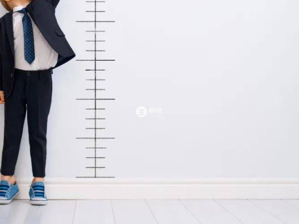 還能不能長高取決於孩子的骨骺線是否閉合