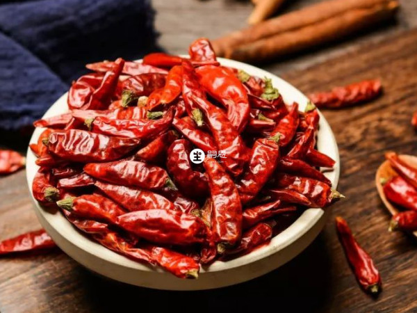 哺乳期避免食用辛辣食物