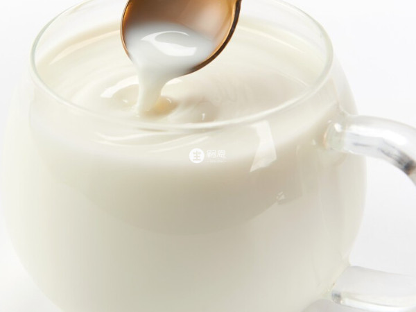 米粉最好是在二餐中間給寶寶吃這類輔食