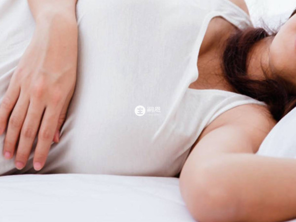 子宮內膜薄的孕媽媽孕早期時要注意作息規律