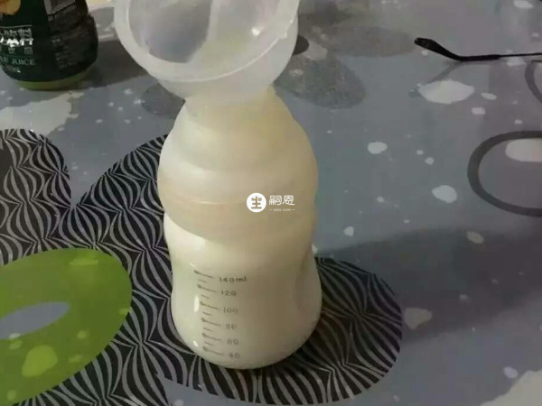 奶粉和母乳的区别很大