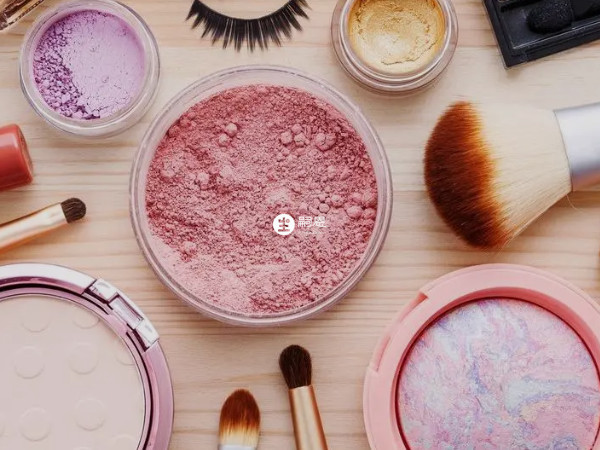 孕期注意使用植物類化妝品