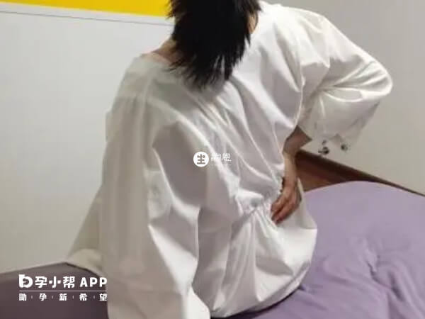 產後腰痛可進行冰熱敷