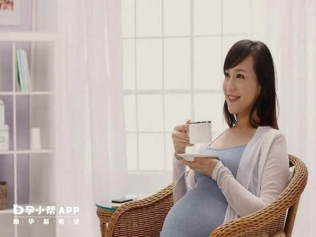 試管移植成功懷孕不孕吐原因