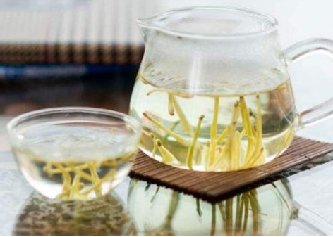 金銀花水洗澡的功效與作用