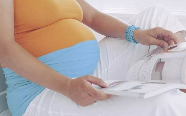 懷龍鳳胎早期症狀