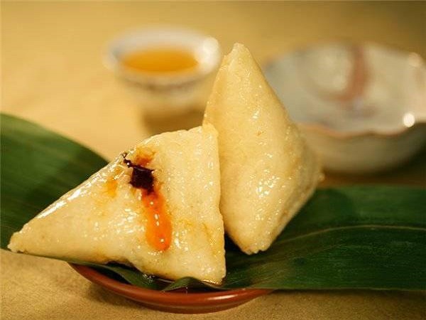 孕晚期可以适量吃粽子